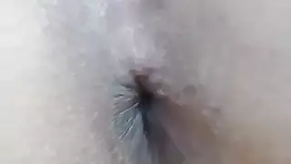 كانت الفتيات الرائعة يجعلن الحب مع بعضها البعض عندما تحول الهزاز إلى حقيقة واقعة