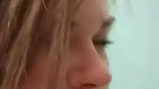 شد الكوكايين يخلي الأخ يهيج على أخته المزة و تمصله و ينيكها نيك محارم