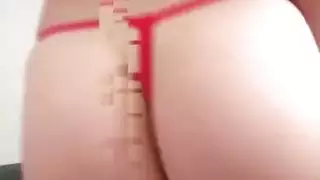 اللسان العربي مع فاتنة جميلة