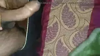 رجل مقرن يضرب كس صديقه الشقراء اللطيف ، بينما لا يوجد أي شخص آخر في المنزل