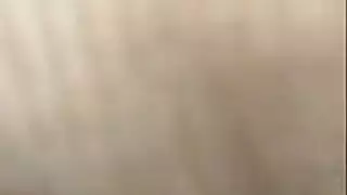 لبوة مصرية محجبة بين أحشان حبيبها في الكلية وينيكها في الشارع من الخلف