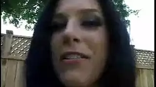 الهند الصيف وصديقتها سمراء يتناوبون على مص ديك الثابت والحصول على مارس الجنس