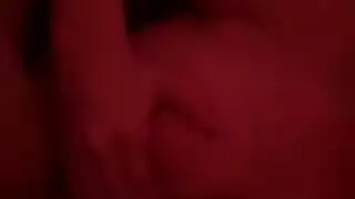 تحتوي الصديقات قرنية على حفلة متوفرة في الإيوات الخاصة بهم للقاء أكبر عدد ممكن من اللاعبين الجدد.