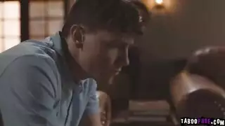 جنس محارم حقيقي اخ ينيك اخته ارملة وحيده يشبعها نيك قوي