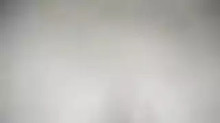راندي تلميذة هو مص ديك أسود كبير أثناء ركوب واحد آخر، مثل وقحة