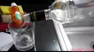 أرسلت لي أختي هذا بينما كان والديها في الطابق العلوي