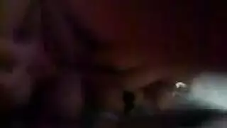 الهواة القذرة يأخذها في المؤخرة