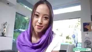 الفتاة العربية أليكسيا أندرز تتحمل المخاطر وتتسلل من أجل ممارسة الجنس المحظورة الساخنة