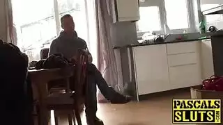 لطالما أرادت شقراء الأبنوس الحصول على الوجه لكنها كانت مشغولة للغاية باللعب مع بوسها