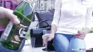 ملاك في سن المراهقة الروسية لطيف سمعت أن يئن أثناء الحصول على خبطت