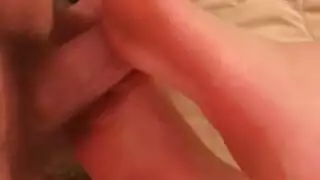 صديقة في حالة سكر يحصل ديك لها مغرور على بوسها شعر وانتقد من الخلف