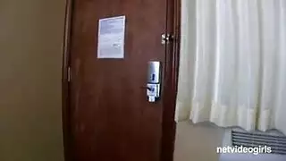 جيمي هي جبهة مورو مثيرة للغاية مع بزاز كبيرة تحب صنع أفلام إباحية