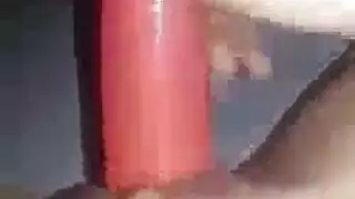 شقراء قرنية يضع لداعر المتشددين