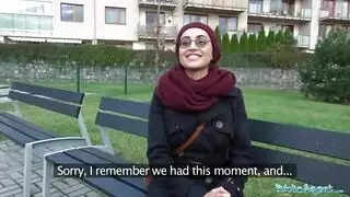 تكسب أجرها بجعلني أنزل بسرعة