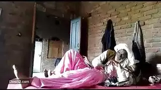 عجوز ينيك امرء