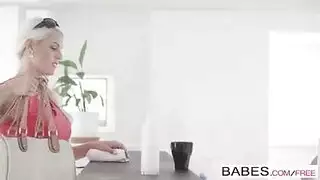 سيدة الشقراء يسأل صبي لاختراق مؤخرتها الفيديو الإباحية