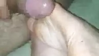 يذا بنت گوليلي عنيكني