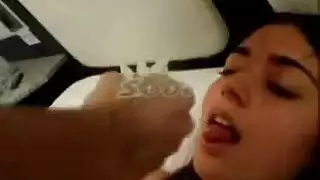 إيلاج مزدوج من كلب وحصان على نساء راغبات