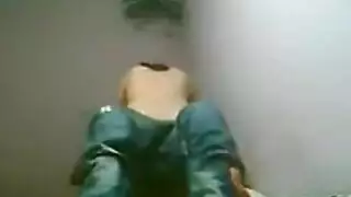 نيك أخت صديقي في الخليج على الكاميرا