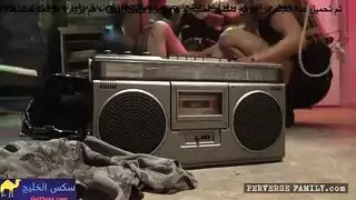 علاقات عائلة جامحة: مشهد جنس محرم دولي 12