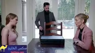 إباحية عائلية: مقيدات ومضاجعات بقوة الجزء 33