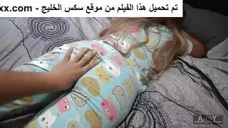 نيك مؤخرة لا يرحم تغمرها متعة مؤلمة