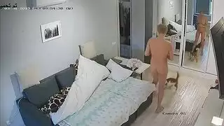 ربات منازل مثيرة: جلسات استمناء خاصة يتم كشفها