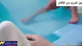 جوردي ينيك شرموطة ملفوفة في الساونا الساخنة