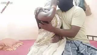نيك أخته في الفندق