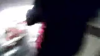 حركة نيك مزدوج: قنية طبية في كسها ولعبة ضخمة في فمها