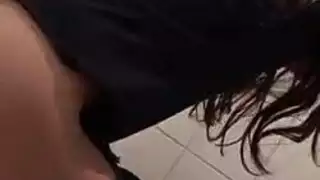 السكس في حمام البسين