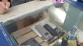 مركز إباحي مجاني: مص وقذف واكثر