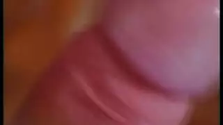 مراهقة عربية غريبة تحب مص القضيب وتتلقى قذفًا داخليًا