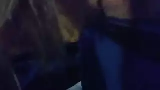 فم ممتلئ: اختناق من قضيب كبير