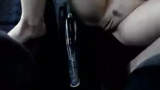 سمراء الجمال اللعين على الحمام