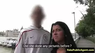 من الشارع إلى سريرها للدق الإكس إكس إكس