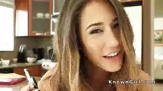 كاميرا زوجة خفية تصور الجنس الشرجي المزدوج لصديقتها