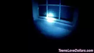 هل تعتقد أنك سوف تنتهكها؟ لكنها سوف اغتصاب لك