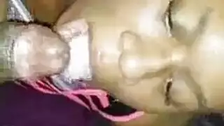 مؤخرات كبيرة لبنات ممتلئات في حركة دوجي ستايل خشنة