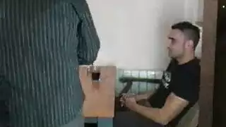 فانتازيا إباحية عنيفة: كارينا كابور في حفلة جنس متحركة