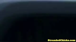 فتاة سوداء تمص وتتناك بقوة