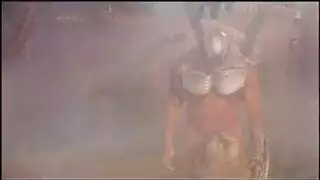 حفر ضيق الهرة الكرة الرفس