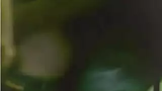 محاصرة بالإغراء: لقاءات بورن مخادعة