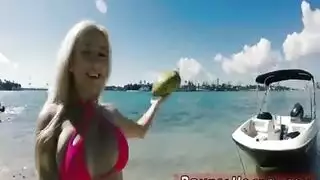 سكس نيك وسيطر علي جساد
