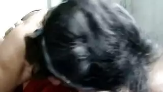 زوجة أب تشتكي من إدمانه للإباحية ثم تتحول إلى خياله الجنسي