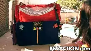 إباحية بي بي سي مع شقراء مراهقة ضيقة