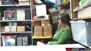 سرقت محفظته