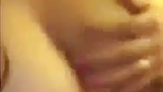مزيعة تعرى سدرها كبير