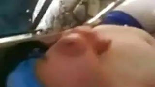 مغامرة إباحية على جانب الطريق لقاء إباحي كامل