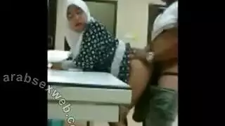 جماع بين أعراق في دلهي أشقر يضرب سمراء بعمق